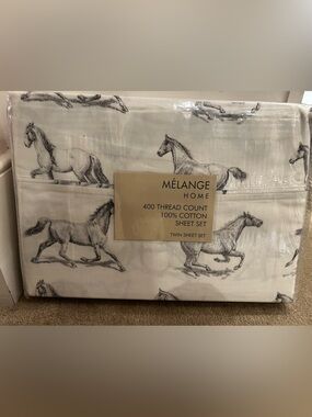 BRAND NEW — Melange Home White & Black Horse Equine Sheet Set (Twin)